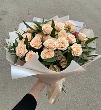 Букет Кремовые розы Латте в Марках