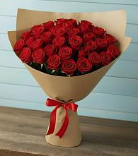 Букет Красные розы Милано в Марках