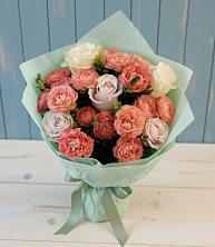 Букет цветов из:  Розы в Марках