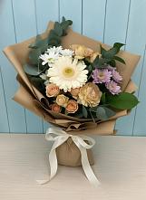 Букет цветов из:  Герберы и Хризантемы в Марках