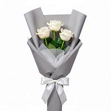 Букет 3 белые розы в Марках