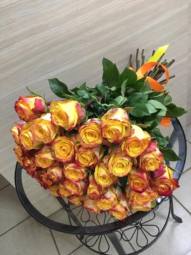 Букет Желтые розы в Марках