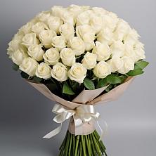 Букет 101 беля роза Белоснежка в Марках