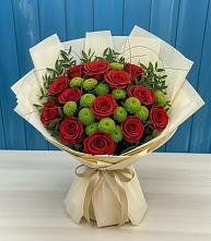 Букет цветов из:  Розы и Хризантемы в Марках