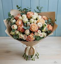 Букет цветов из:  Альстромерии и Розы #REPLACE_PRED# Марках